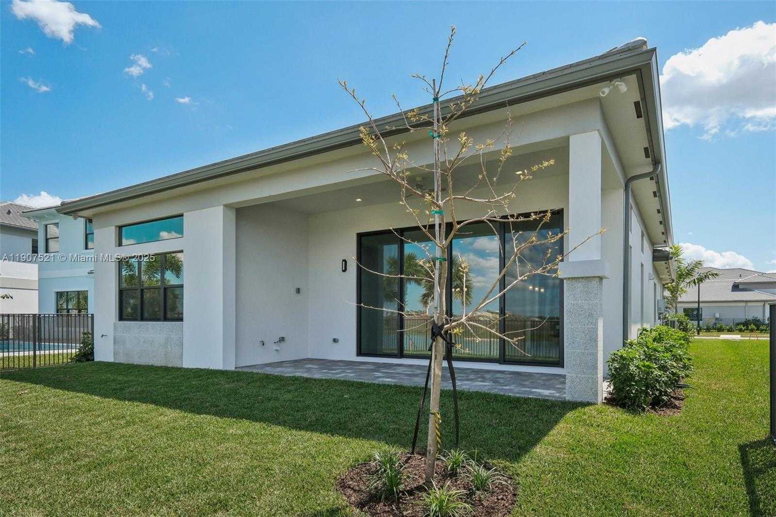 Small Image of 13131 FEATHERING WAY, Palm Beach Gardens Number 33