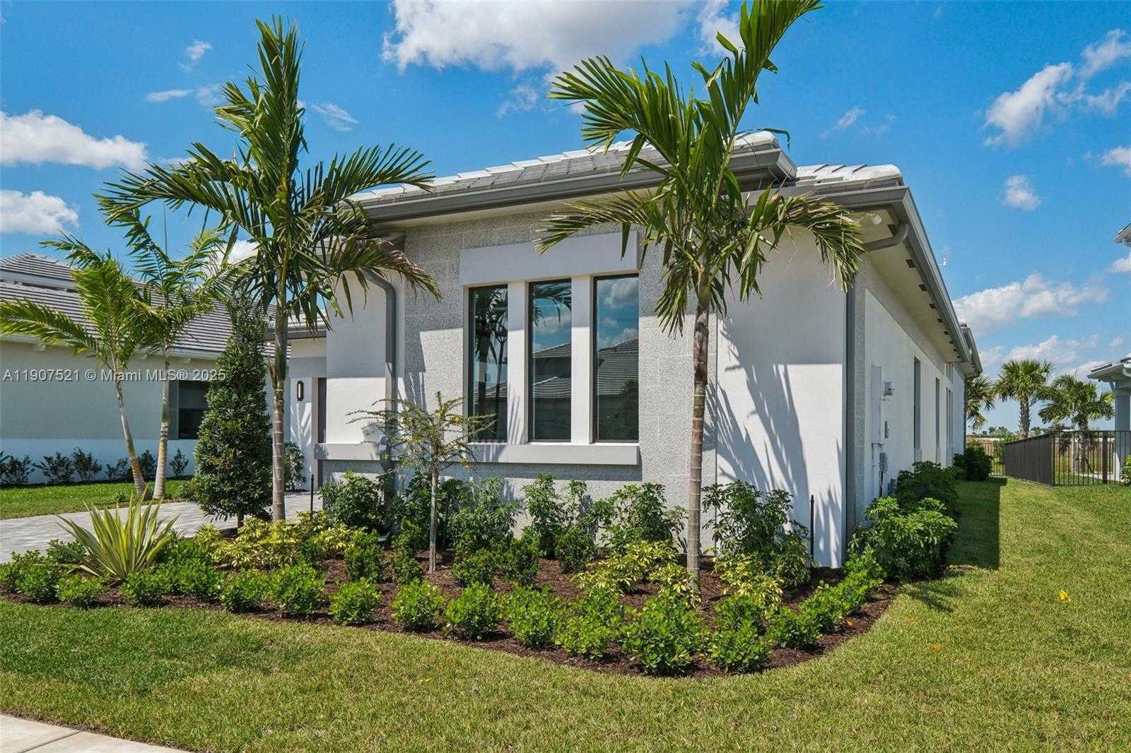 Small Image of 13131 FEATHERING WAY, Palm Beach Gardens Number 5