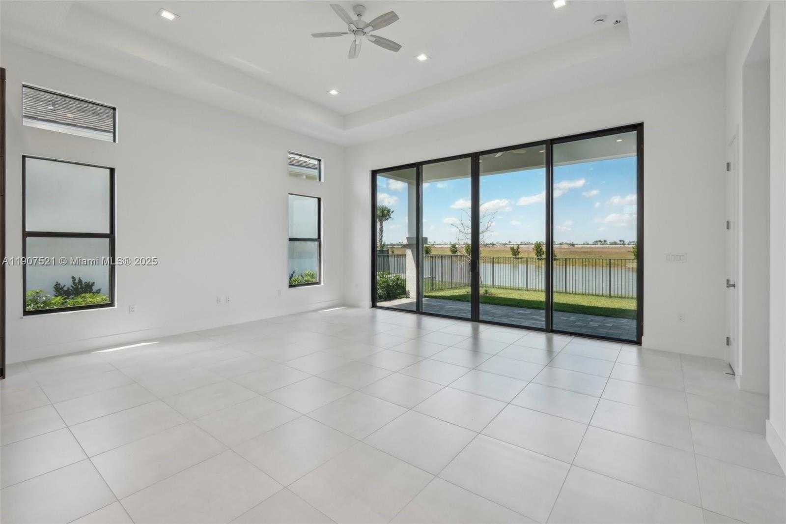 Small Image of 13131 FEATHERING WAY, Palm Beach Gardens Number 8