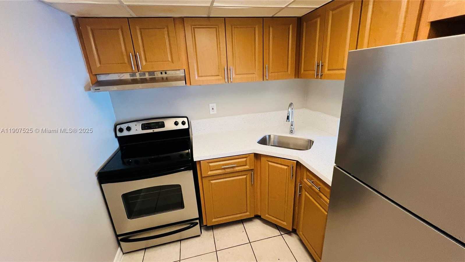 Small Image of 801 NORTH WEST 47TH AVE #409W, Miami Number 4