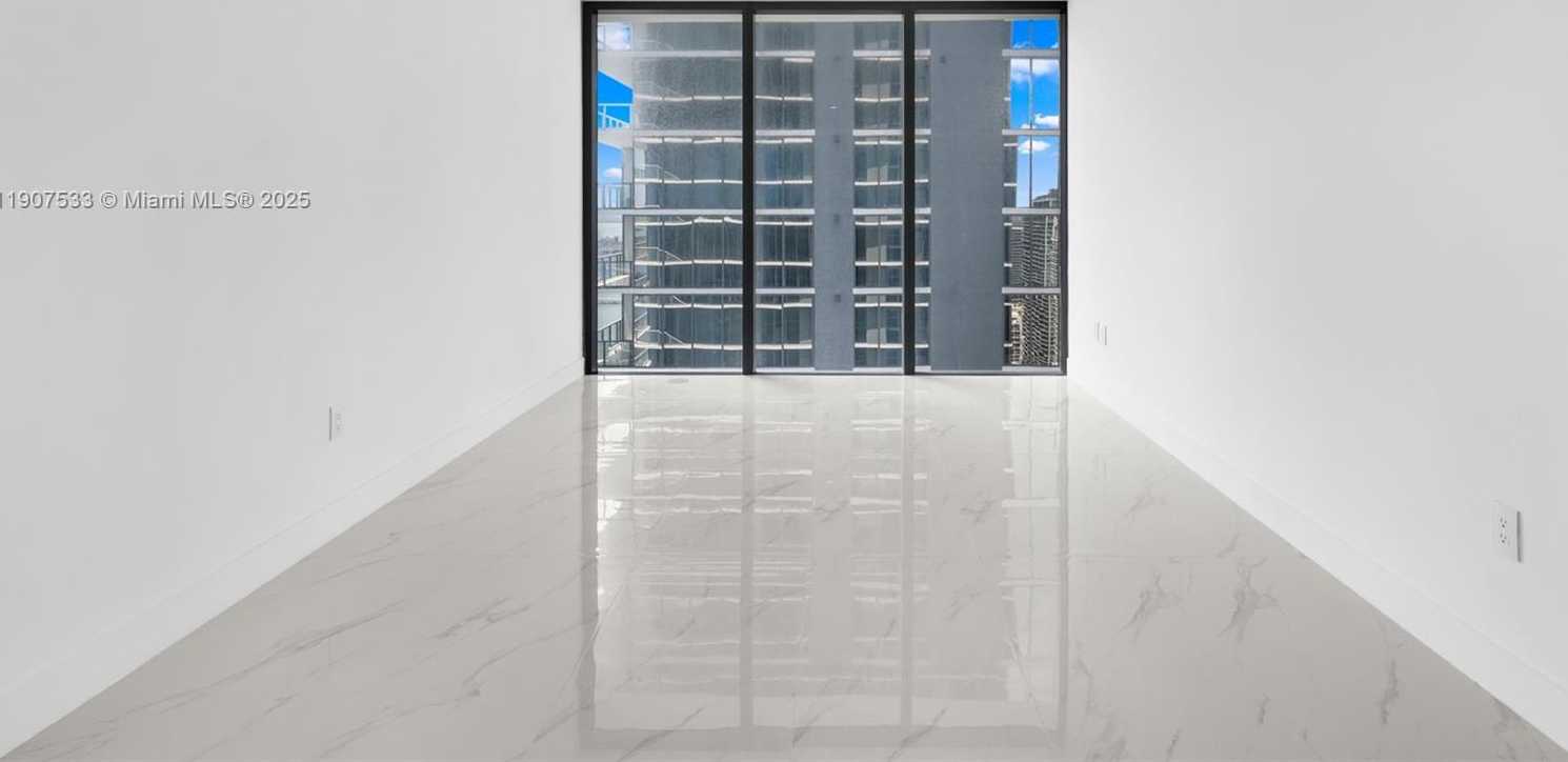 Small Image of 700 NORTH EAST 24 #2607, Miami Number 11