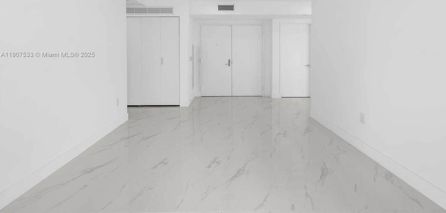 Small Image of 700 NORTH EAST 24 #2607, Miami Number 5