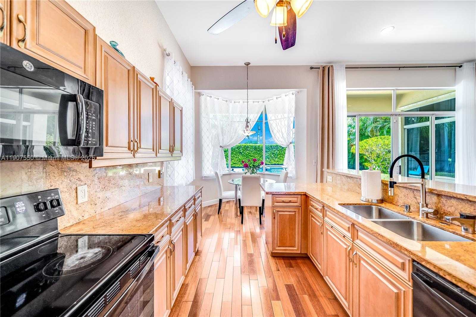 Small Image of 1241 SOUTH 13TH AVE #1241, Hollywood Number 10