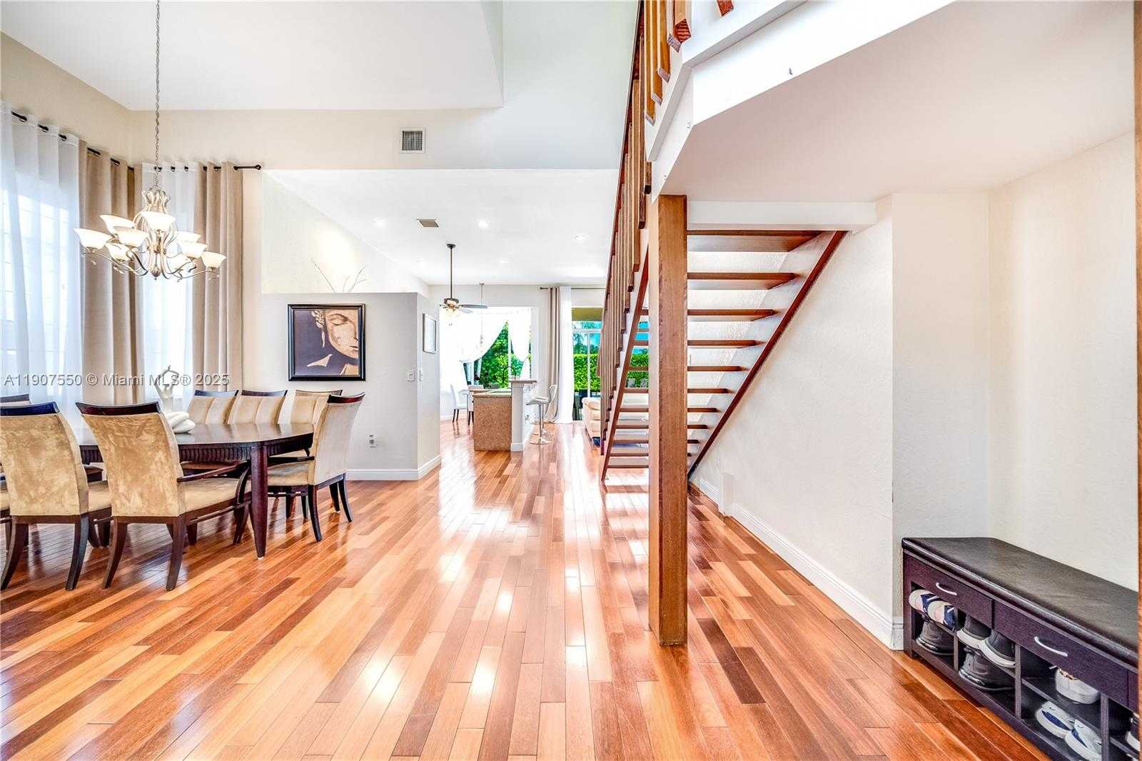 Small Image of 1241 SOUTH 13TH AVE #1241, Hollywood Number 11