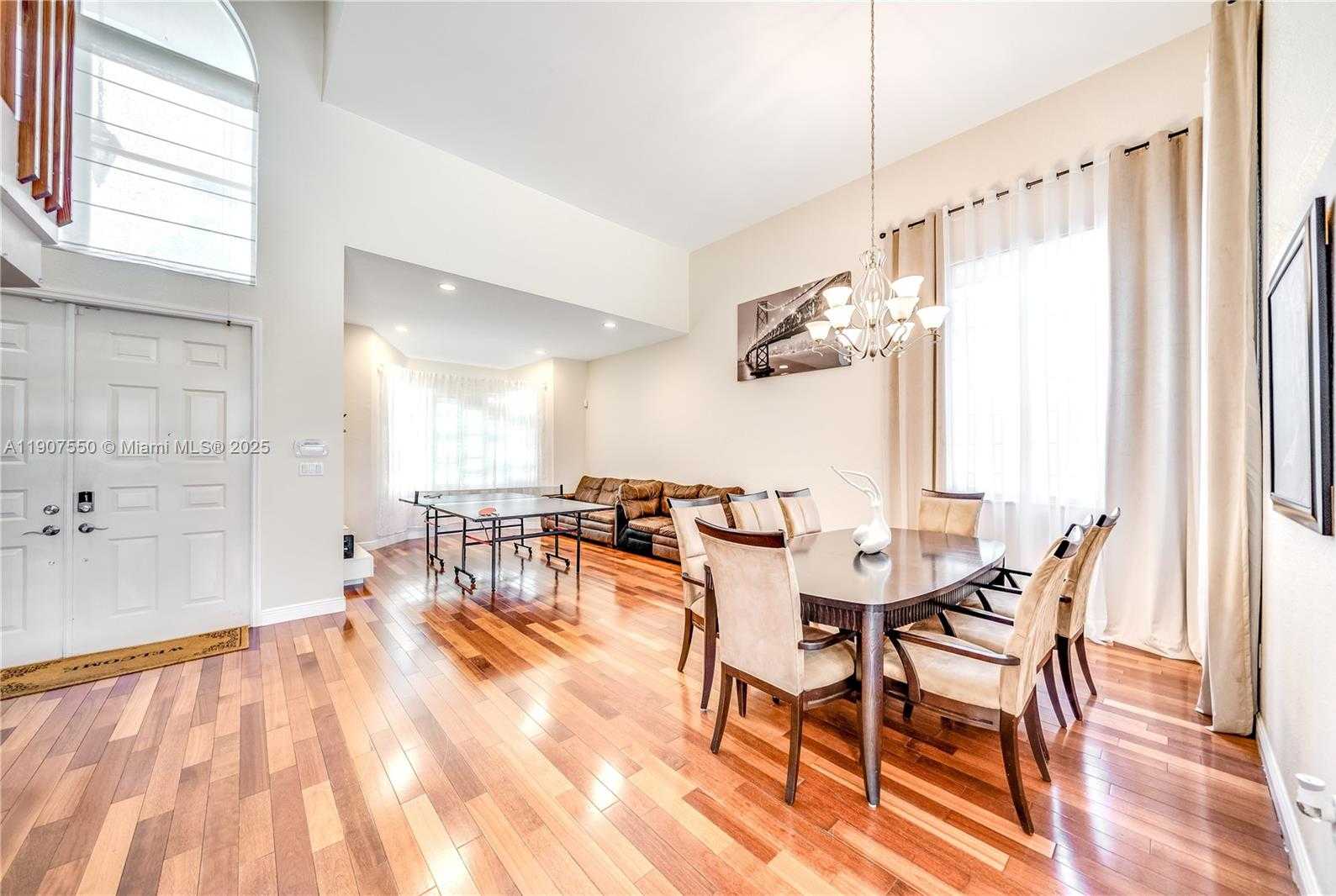 Small Image of 1241 SOUTH 13TH AVE #1241, Hollywood Number 13