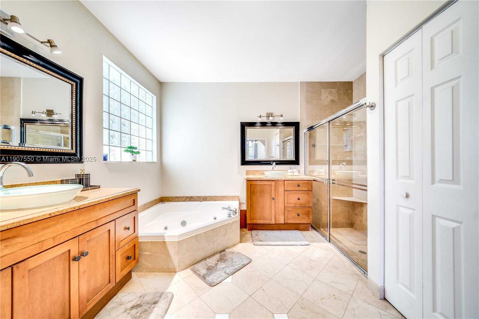 Small Image of 1241 SOUTH 13TH AVE #1241, Hollywood Number 28