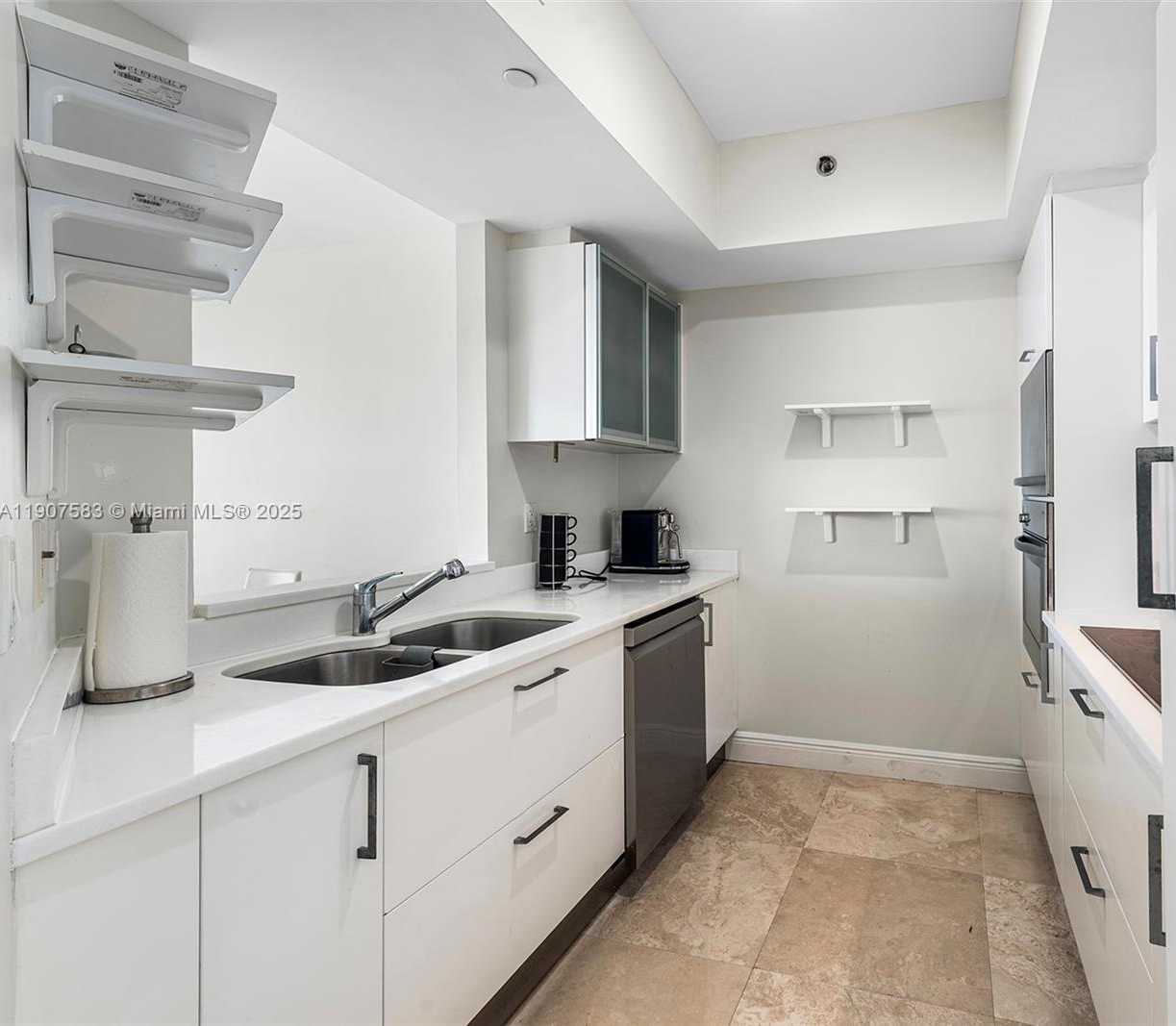 Small Image of 450 ALTON RD #3010, Miami Beach Number 11