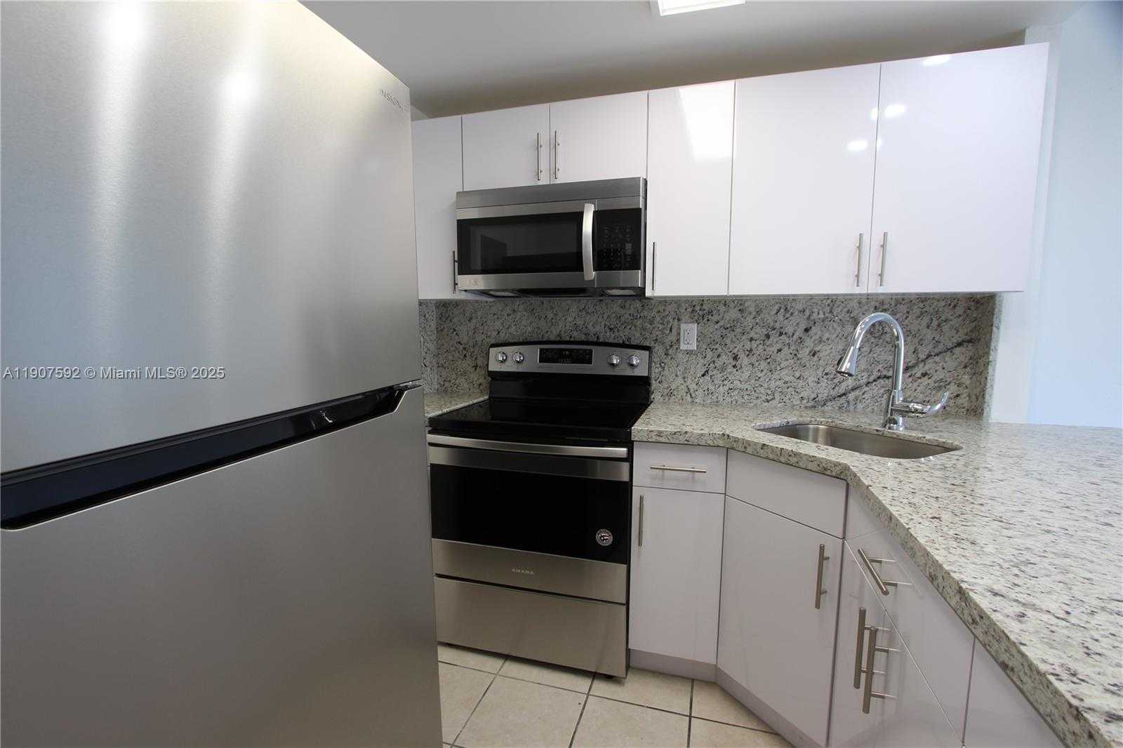 Small Image of 801 NORTH WEST 47TH AVE #615W, Miami Number 4