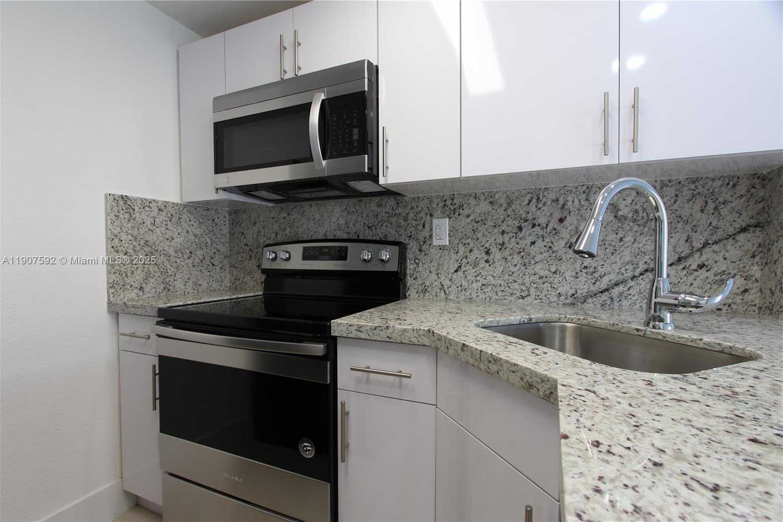 Small Image of 801 NORTH WEST 47TH AVE #615W, Miami Number 5