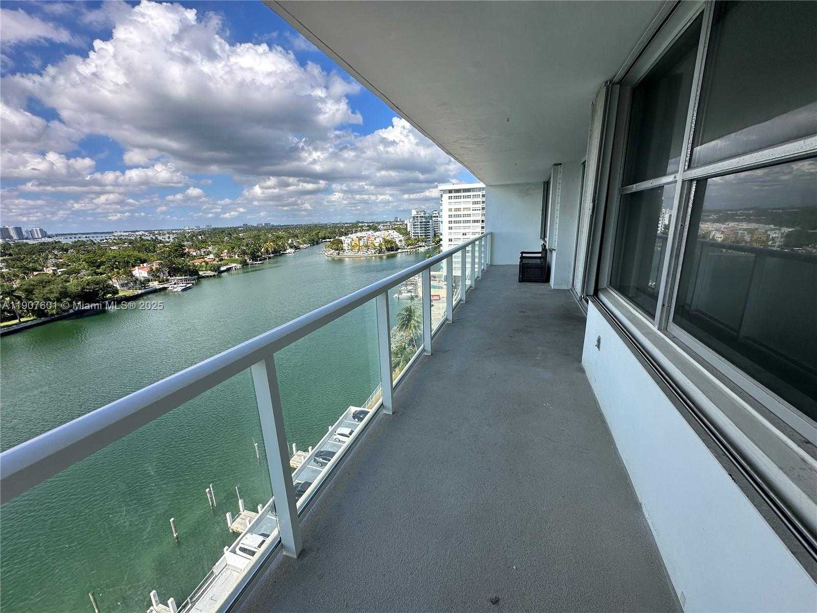 Small Image of 5750 COLLINS AVE #12D, Miami Beach Number 16