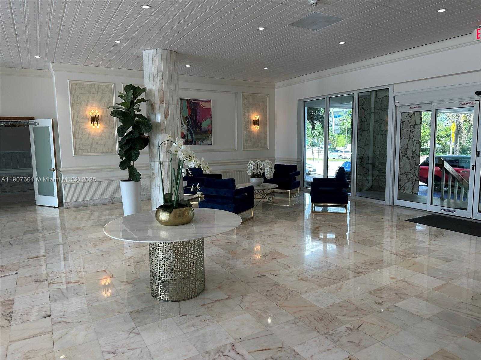 Small Image of 5750 COLLINS AVE #12D, Miami Beach Number 21