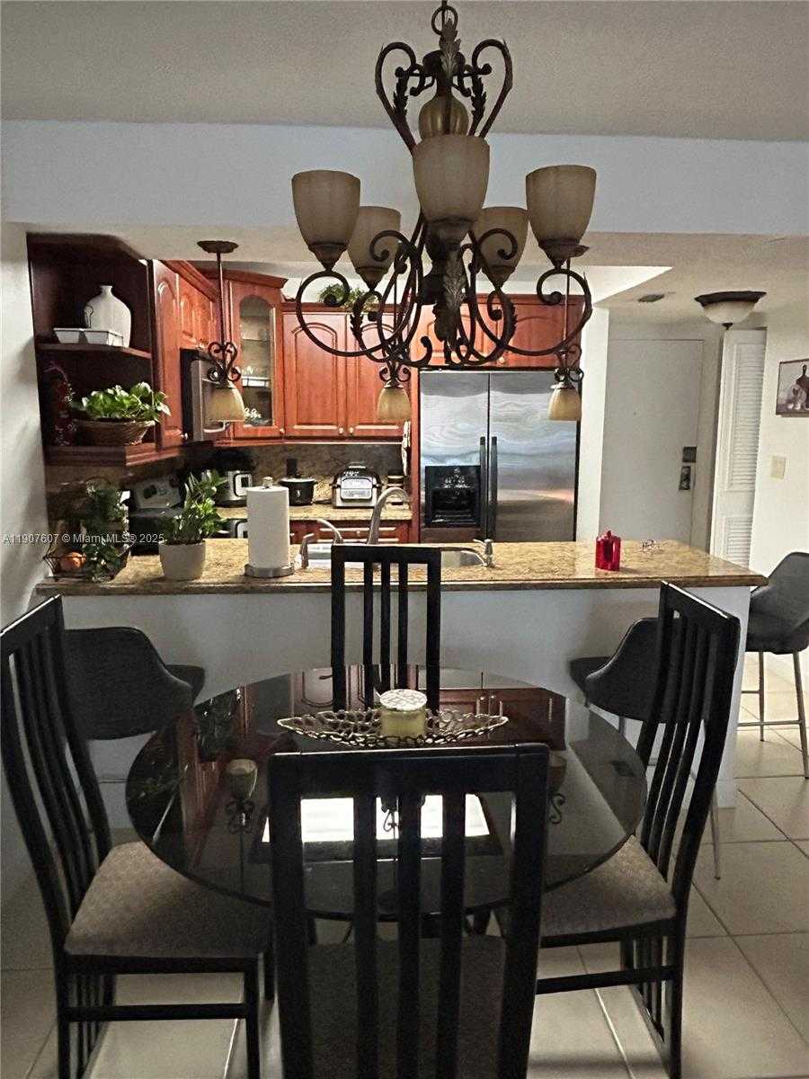 Small Image of 14321 NORTH KENDALL DR #104F, Miami Number 7