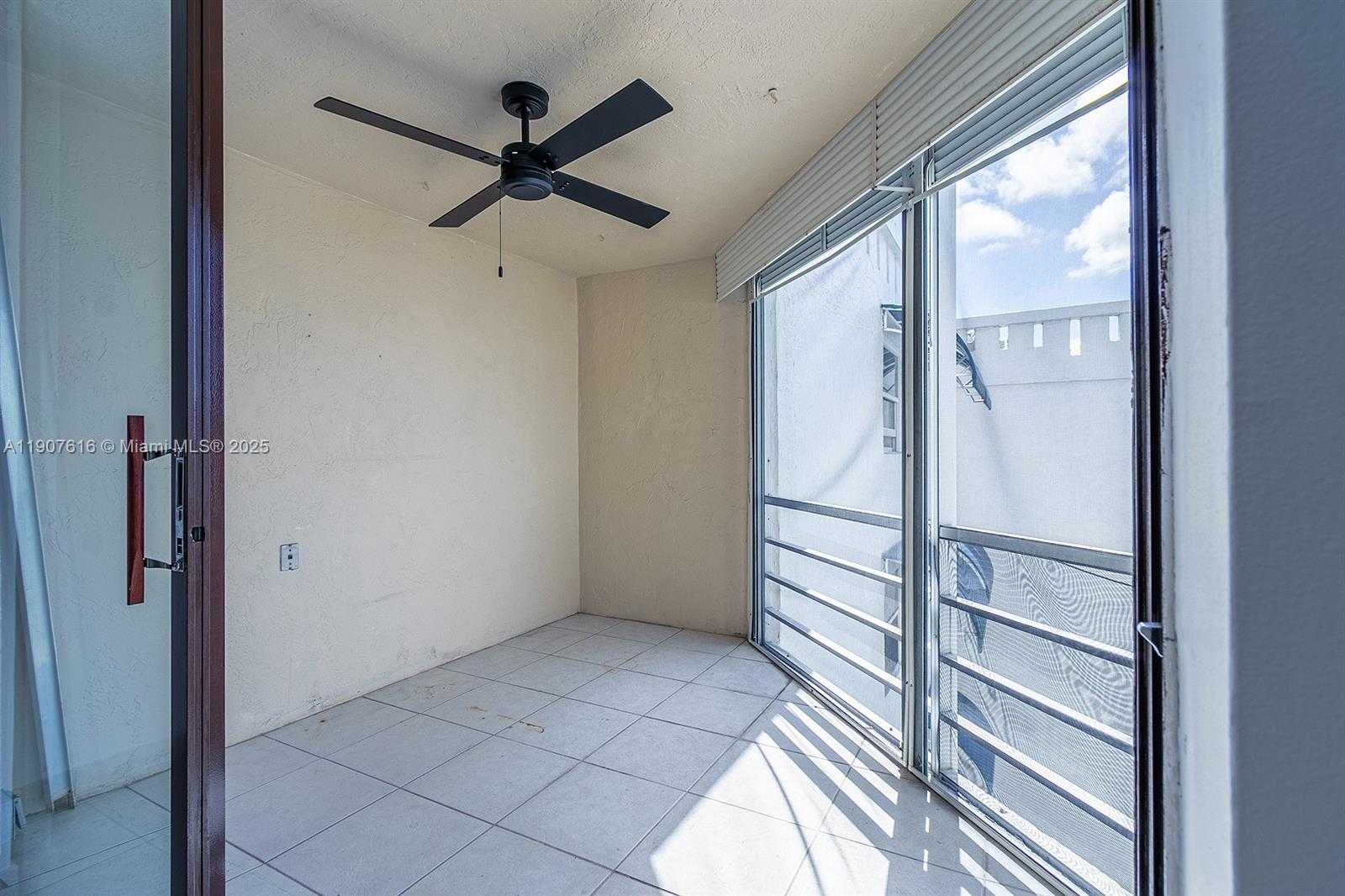 Small Image of 2821 NORTH MIAMI BEACH BLVD #6Q, North Miami Beach Number 16