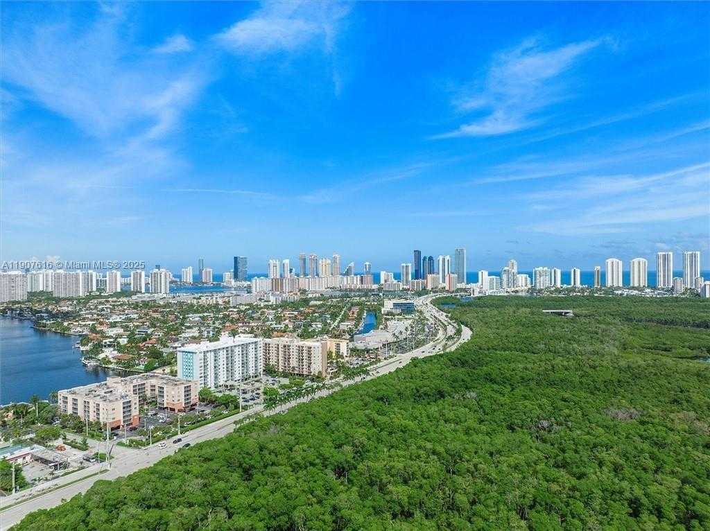 Small Image of 2821 NORTH MIAMI BEACH BLVD #6Q, North Miami Beach Number 32