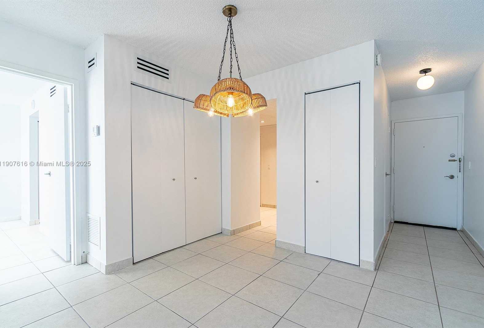 Small Image of 2821 NORTH MIAMI BEACH BLVD #6Q, North Miami Beach Number 7