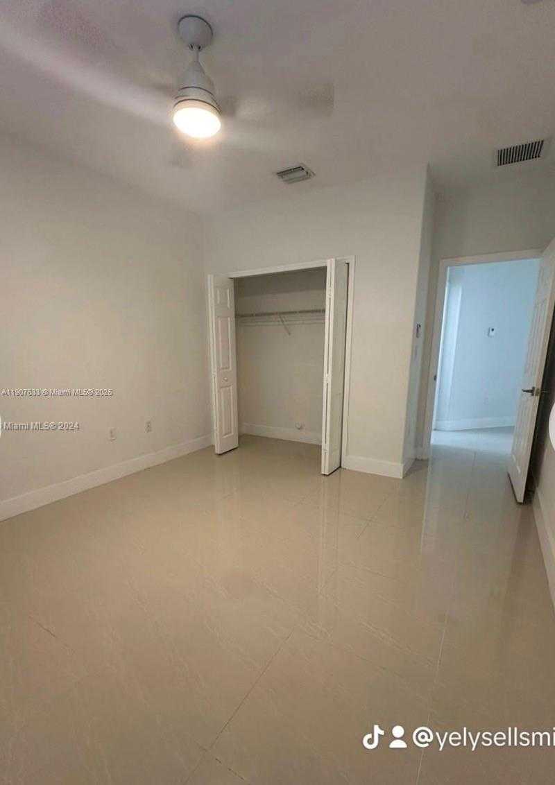 Small Image of 16314 SOUTH WEST 61ST LN, Miami Number 12