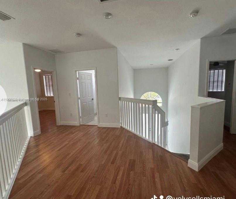 Small Image of 16314 SOUTH WEST 61ST LN, Miami Number 23