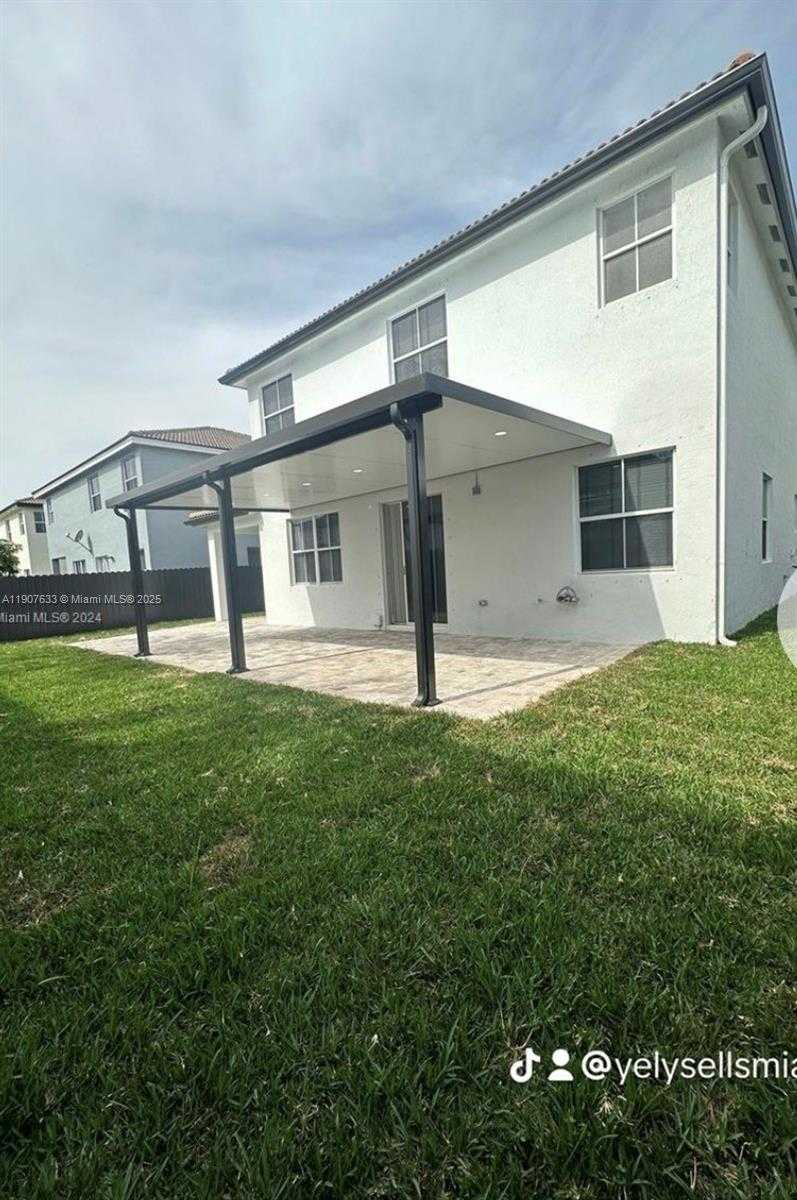 Small Image of 16314 SOUTH WEST 61ST LN, Miami Number 27