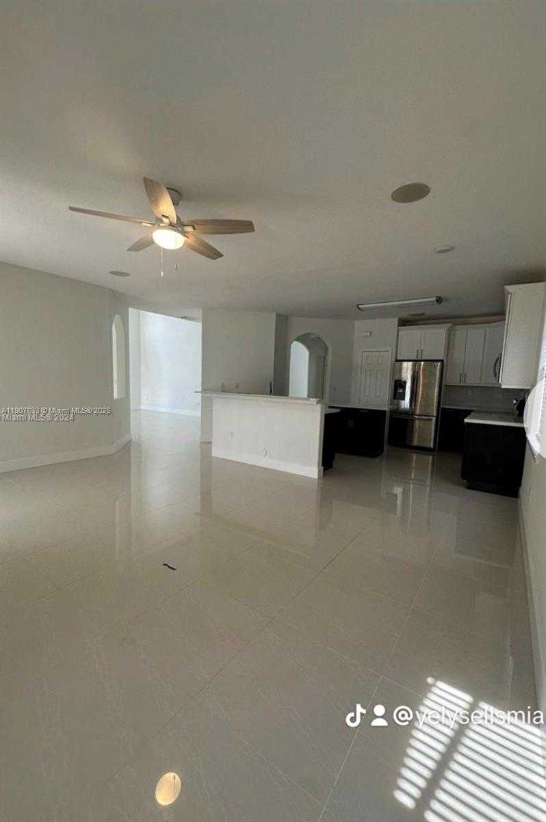 Small Image of 16314 SOUTH WEST 61ST LN, Miami Number 8