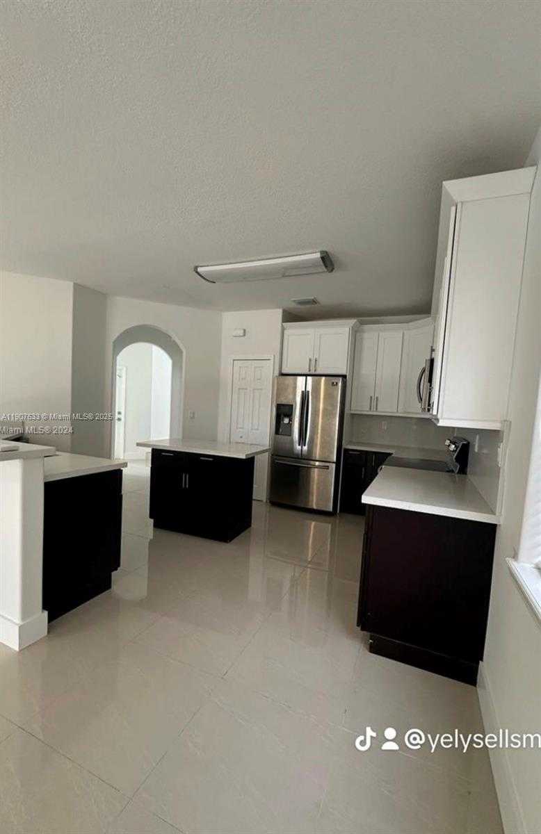 Small Image of 16314 SOUTH WEST 61ST LN, Miami Number 9