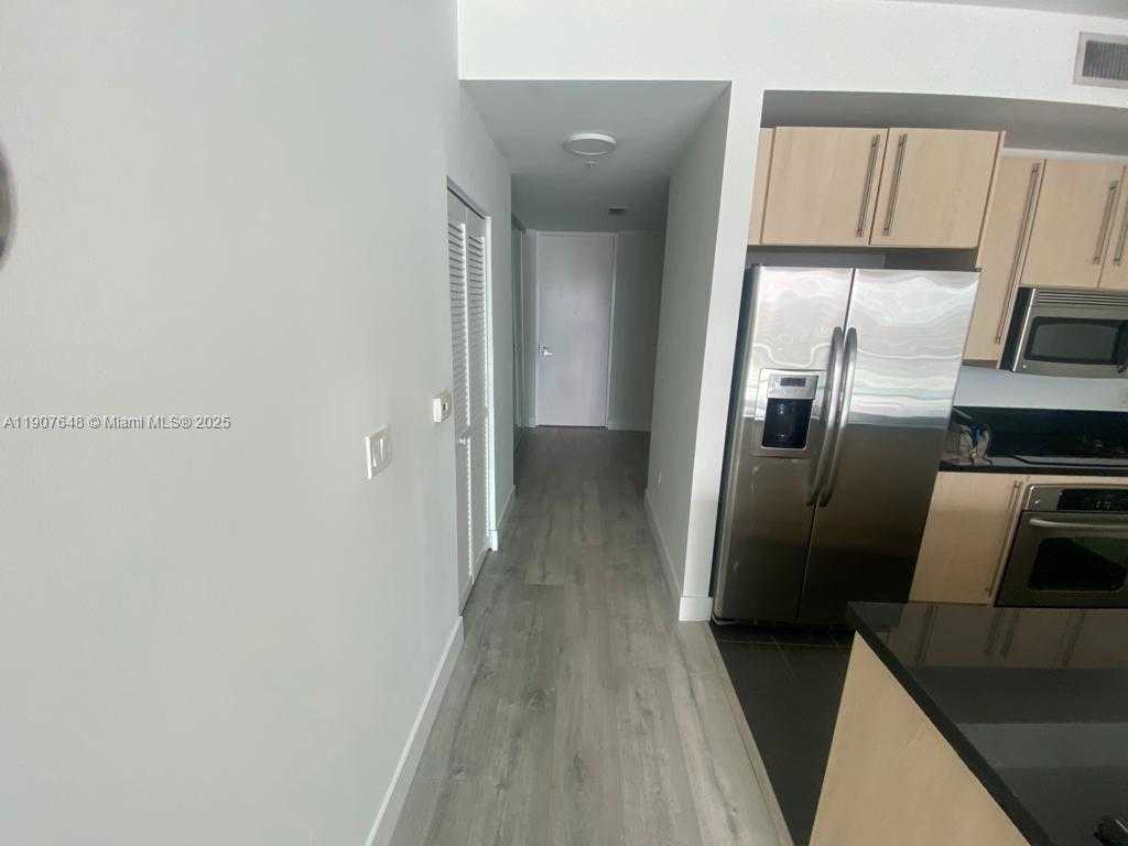 Small Image of 1111 SOUTH WEST 1ST AVE #2217-N, Miami Number 3