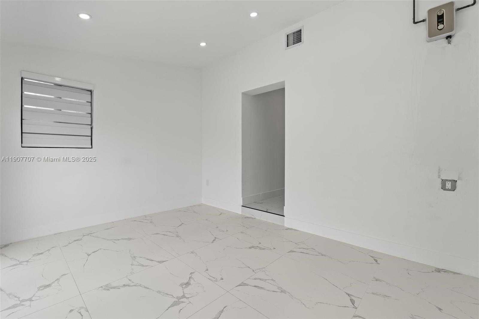 Small Image of 8761 SOUTH WEST 34TH ST #8761, Miami Number 11
