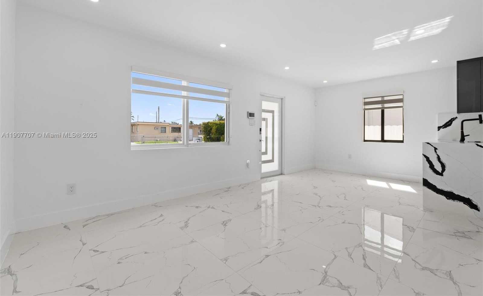 Small Image of 8761 SOUTH WEST 34TH ST #8761, Miami Number 15