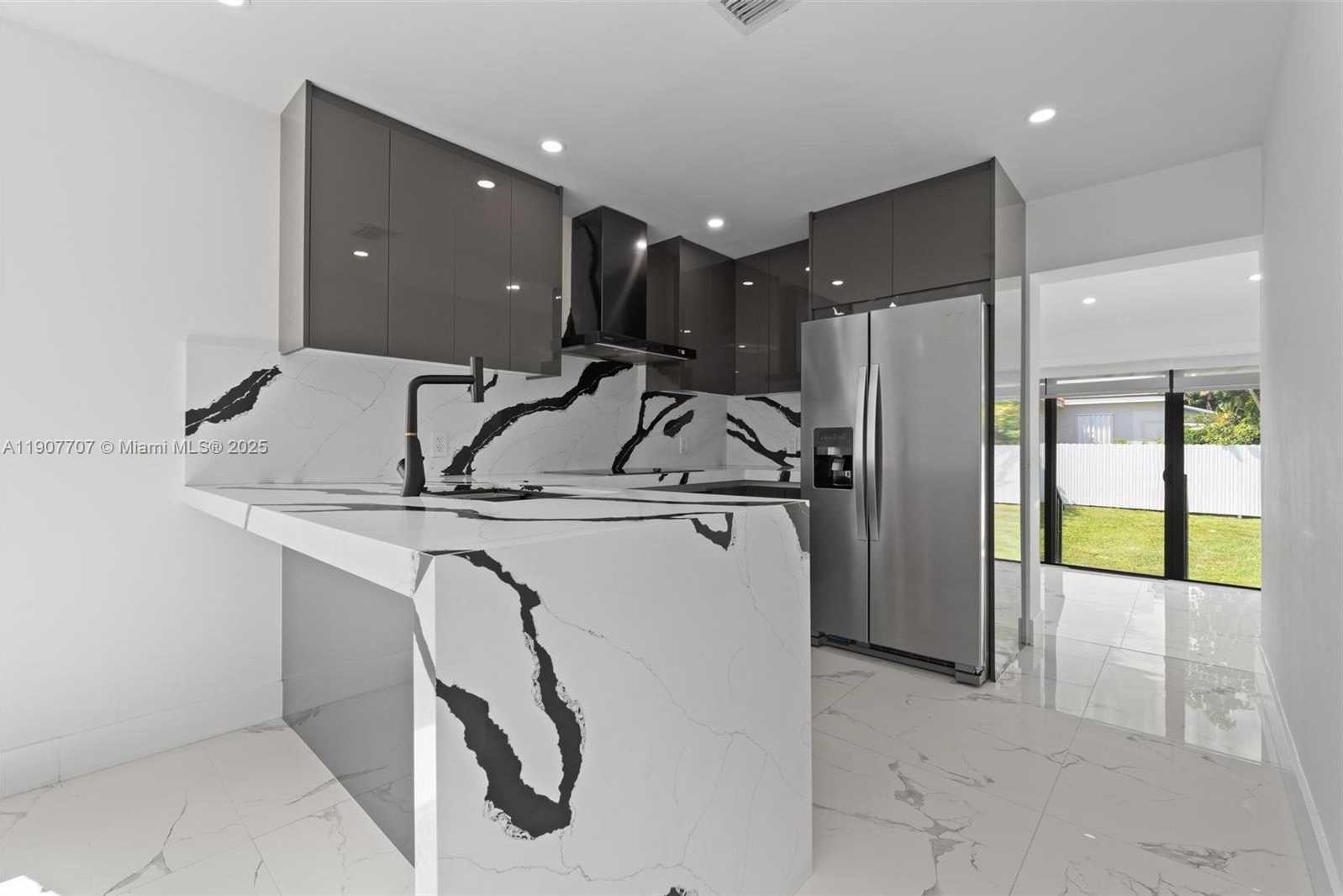 Small Image of 8761 SOUTH WEST 34TH ST #8761, Miami Number 7