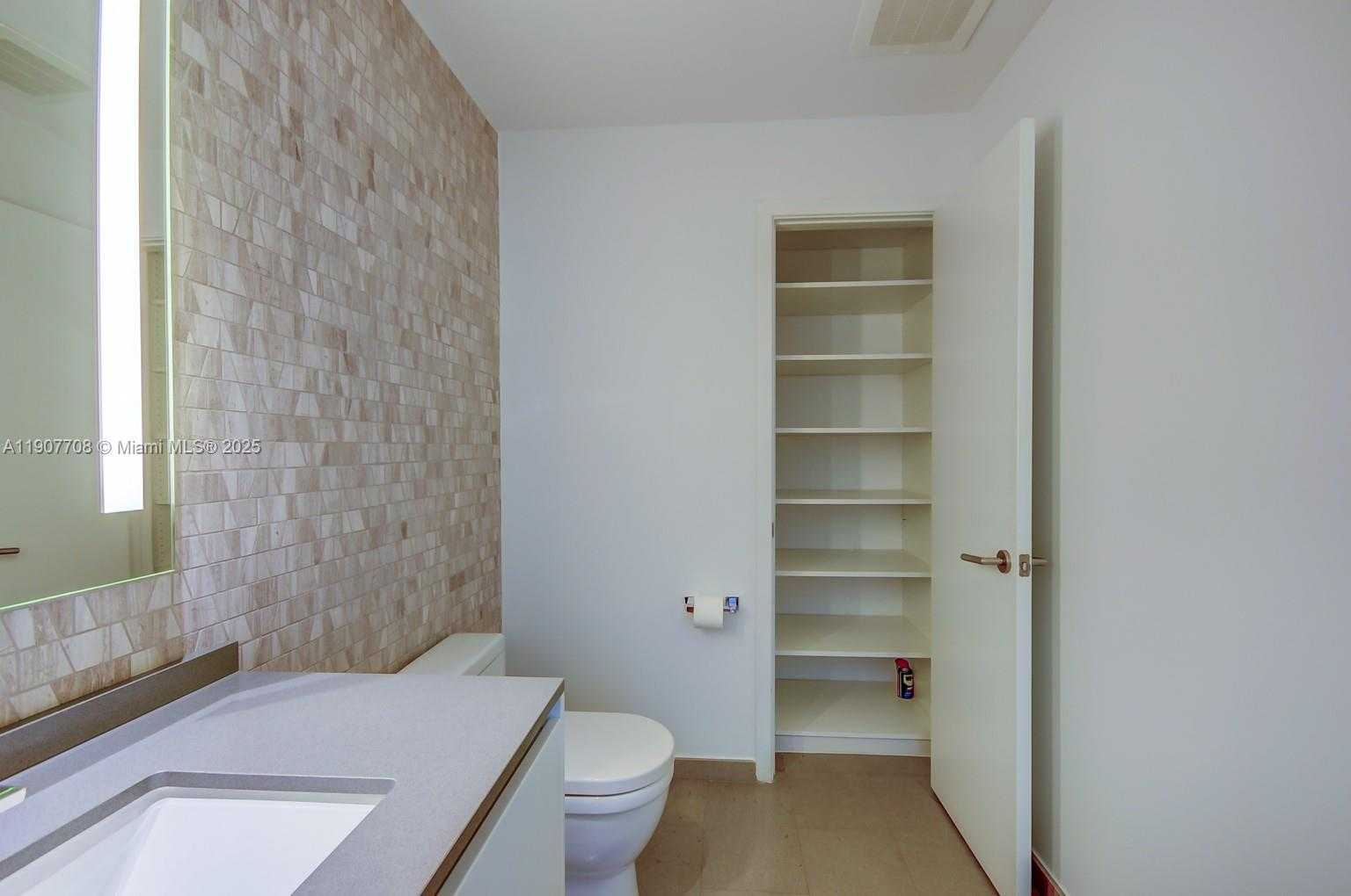 Small Image of 88 SOUTH WEST 7TH ST #2503, Miami Number 24