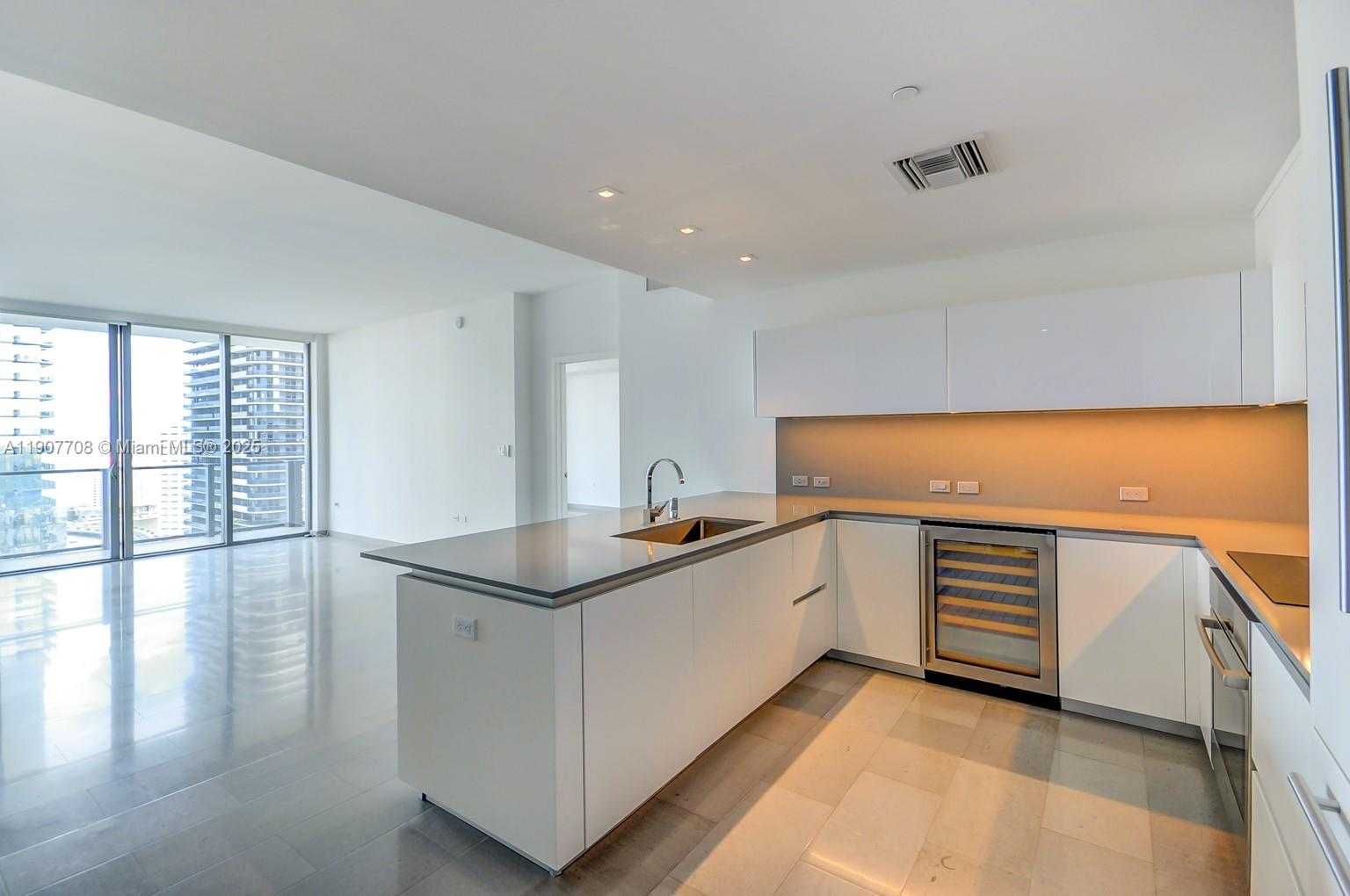 Small Image of 88 SOUTH WEST 7TH ST #2503, Miami Number 26