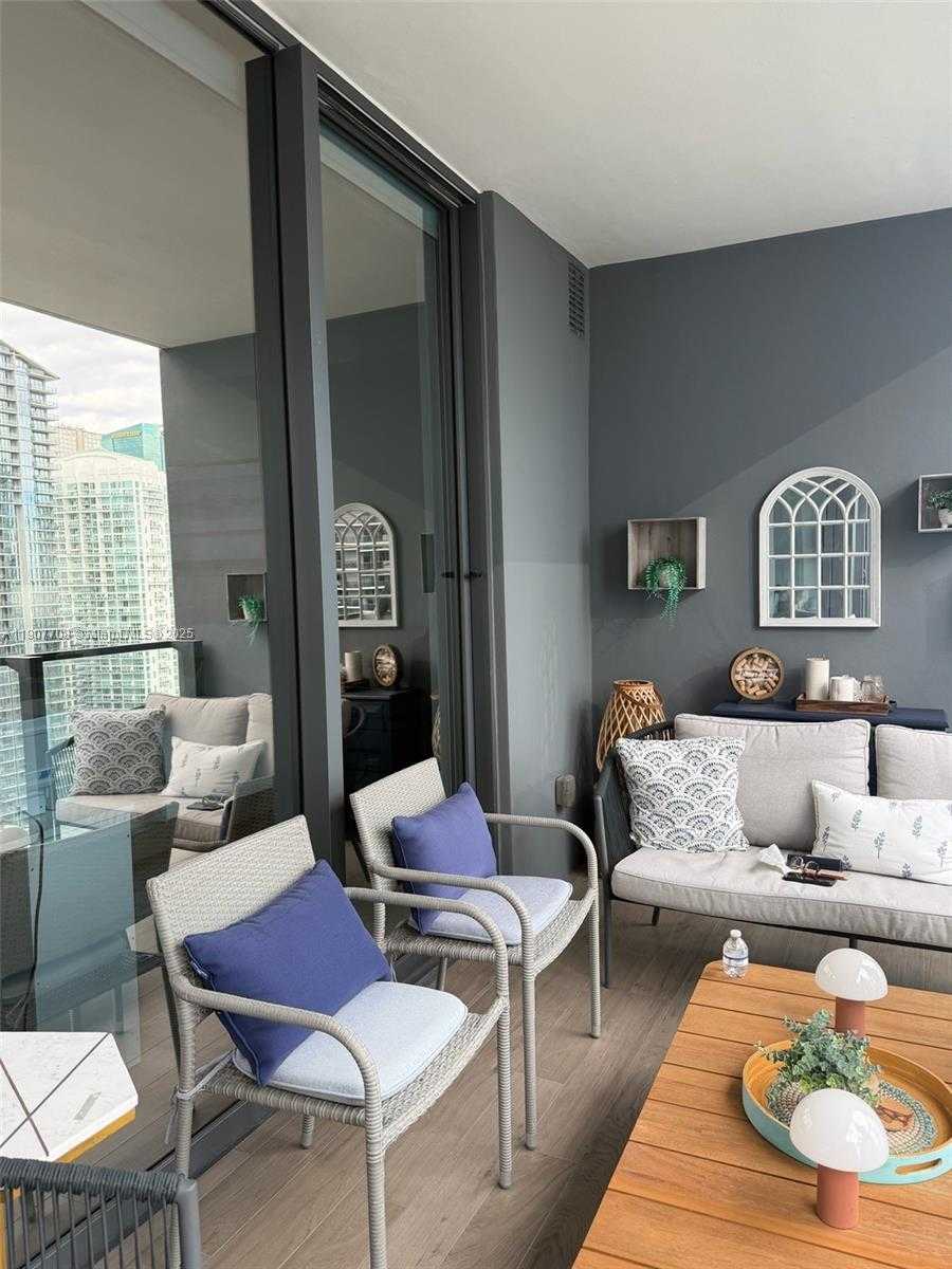 Small Image of 88 SOUTH WEST 7TH ST #2503, Miami Number 50