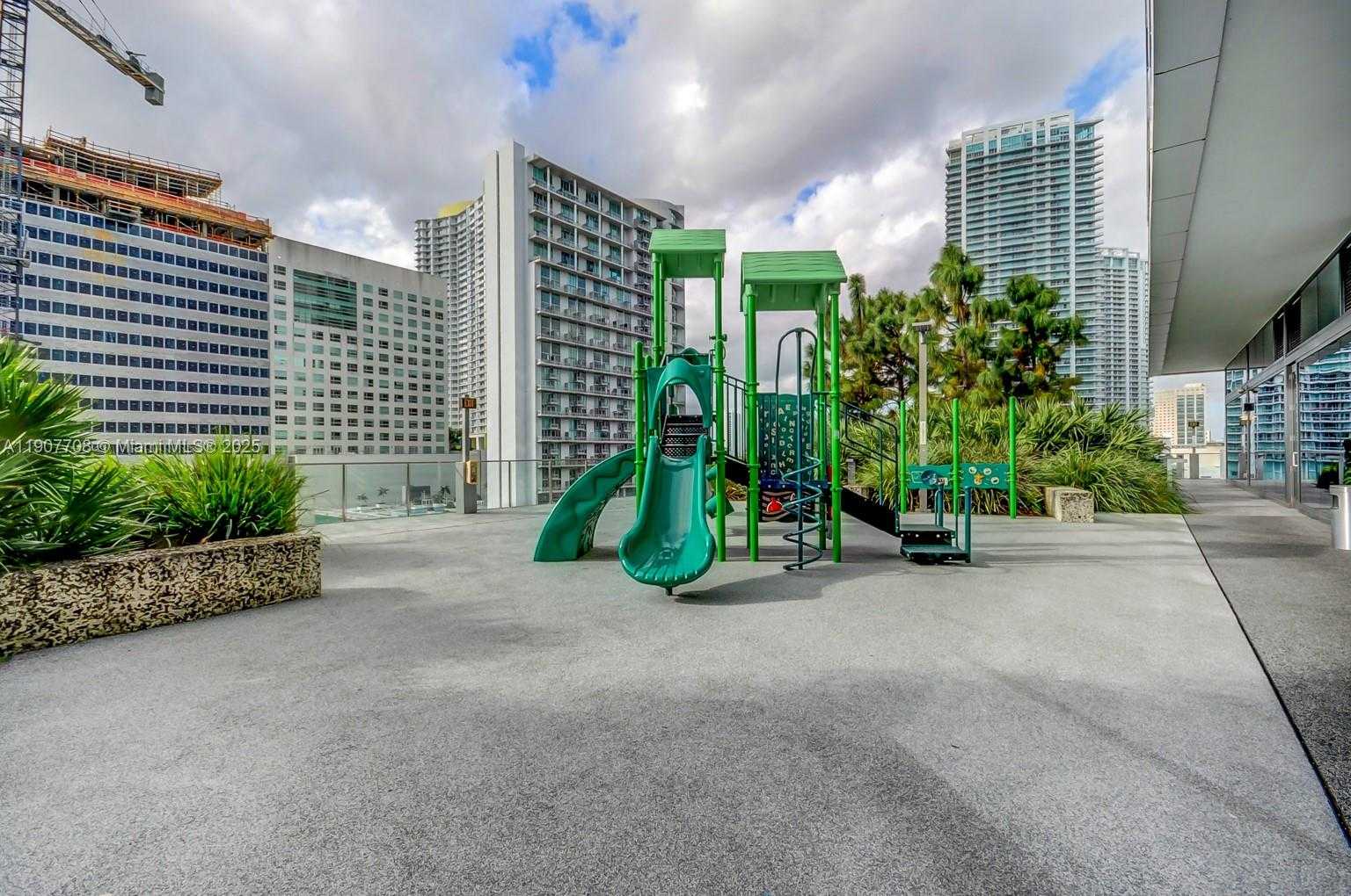 Small Image of 88 SOUTH WEST 7TH ST #2503, Miami Number 8