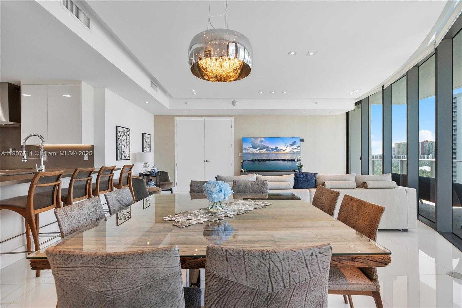 Small Image of 17475 COLLINS AVE #504, Sunny Isles Beach Number 4