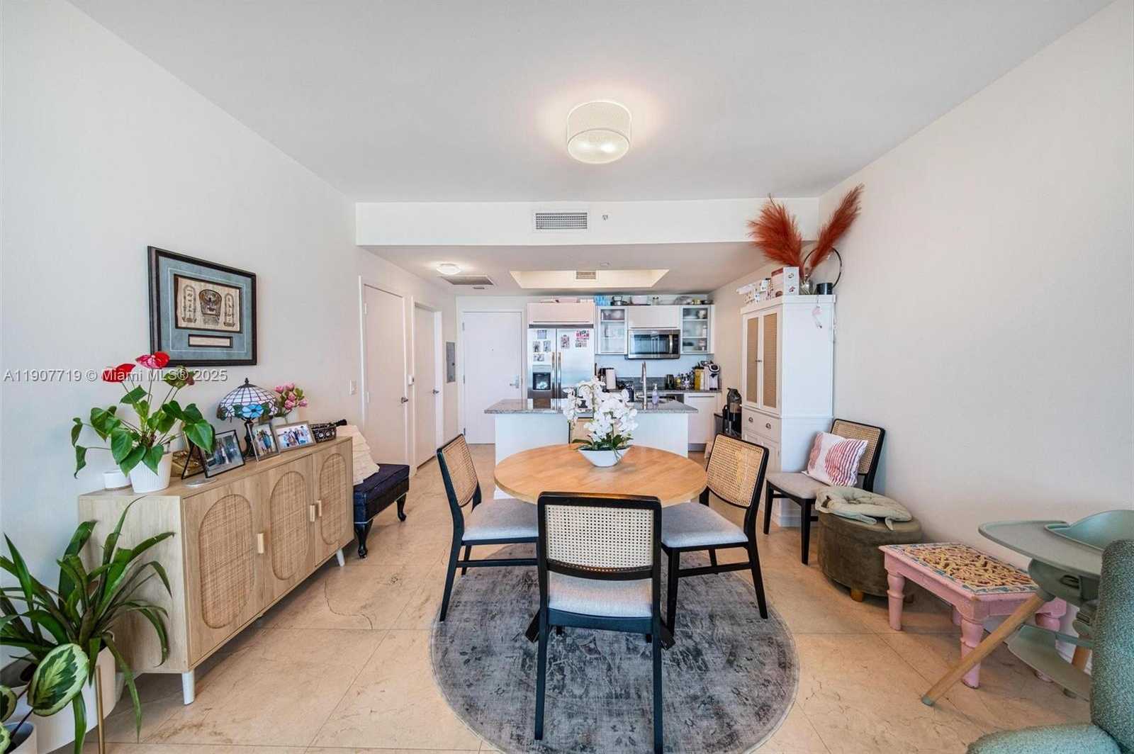 Small Image of 888 BISCAYNE BLVD #3207, Miami Number 5