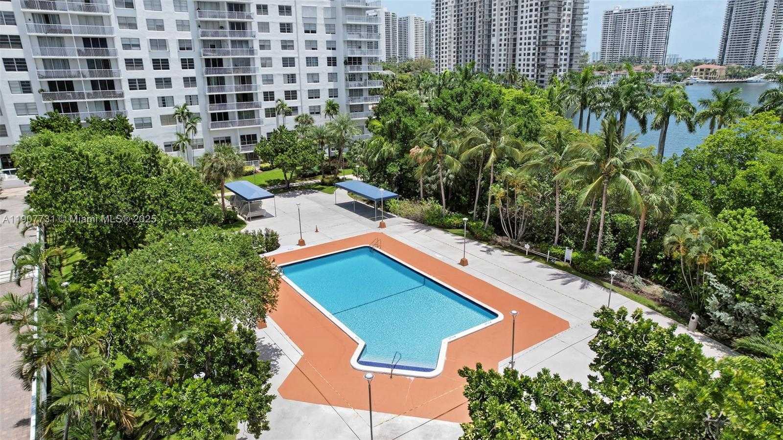 Small Image of 2851 NORTH EAST 183RD ST #605E, Aventura Number 20