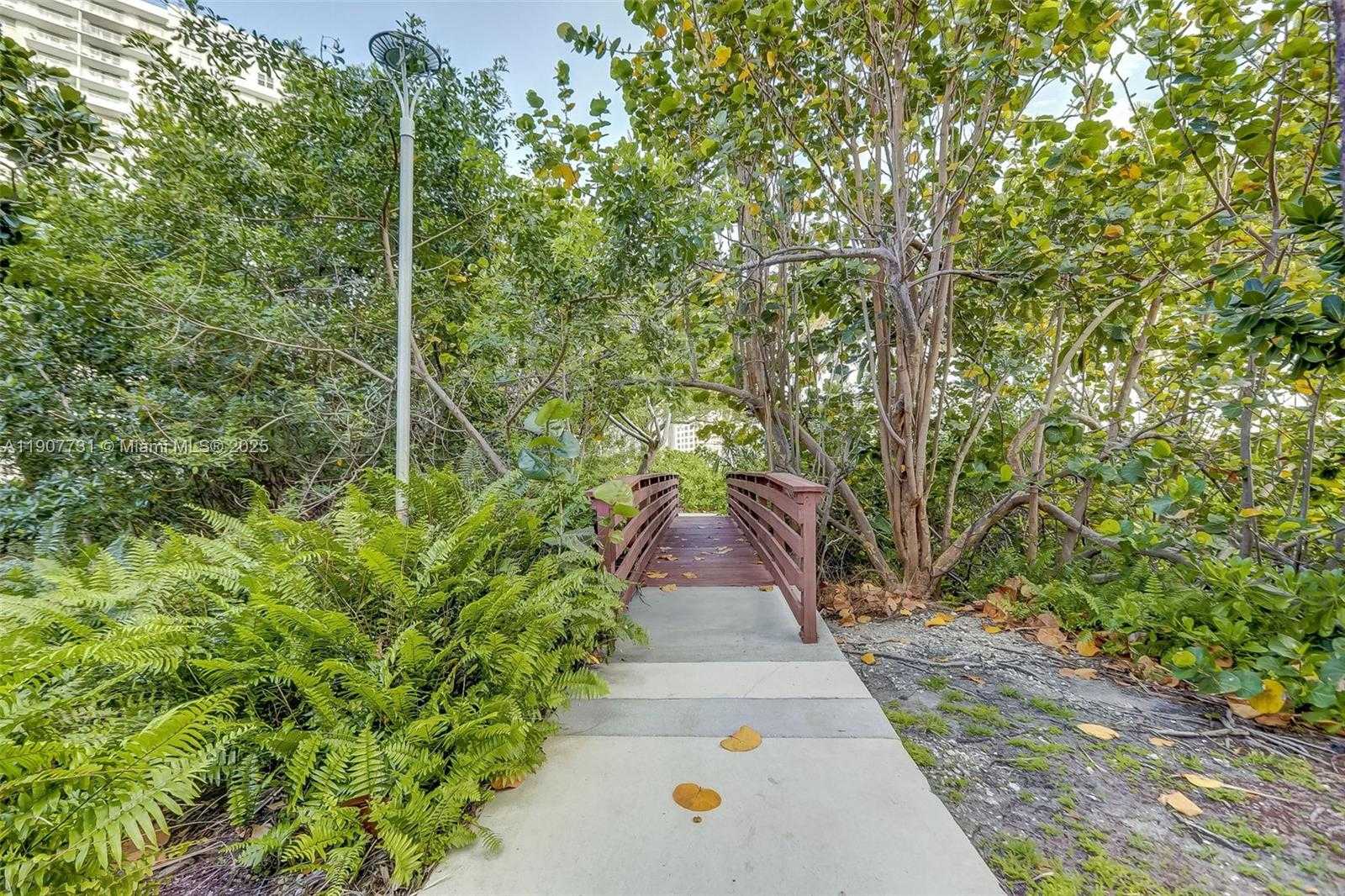 Small Image of 2851 NORTH EAST 183RD ST #605E, Aventura Number 36