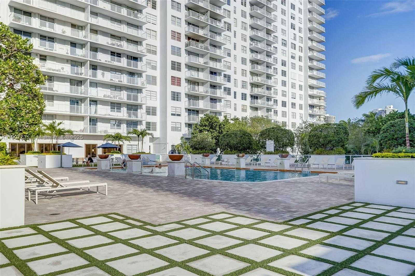 Small Image of 2851 NORTH EAST 183RD ST #605E, Aventura Number 38