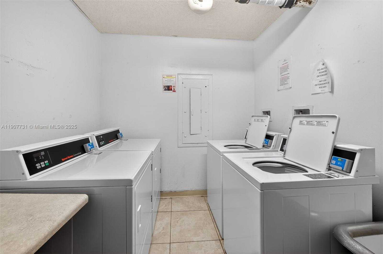 Small Image of 2851 NORTH EAST 183RD ST #605E, Aventura Number 44