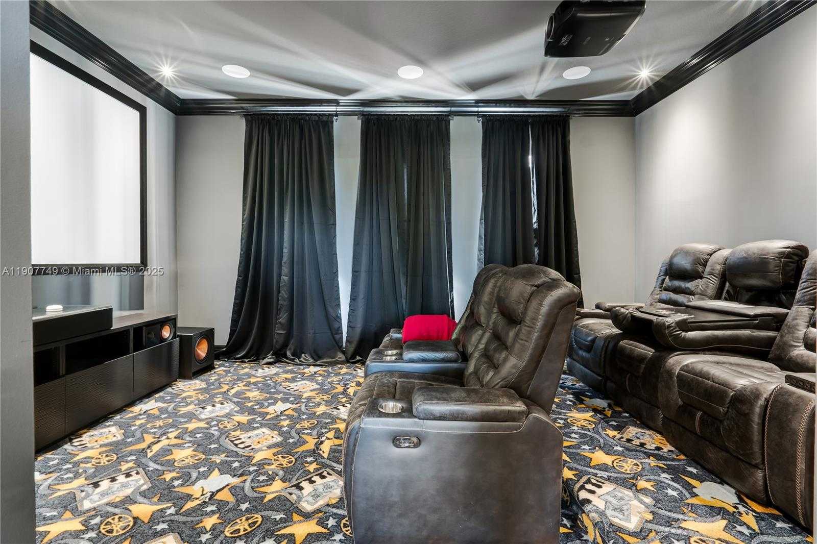 Small Image of 12008 NORTH WEST 69TH CT #12008, Parkland Number 33