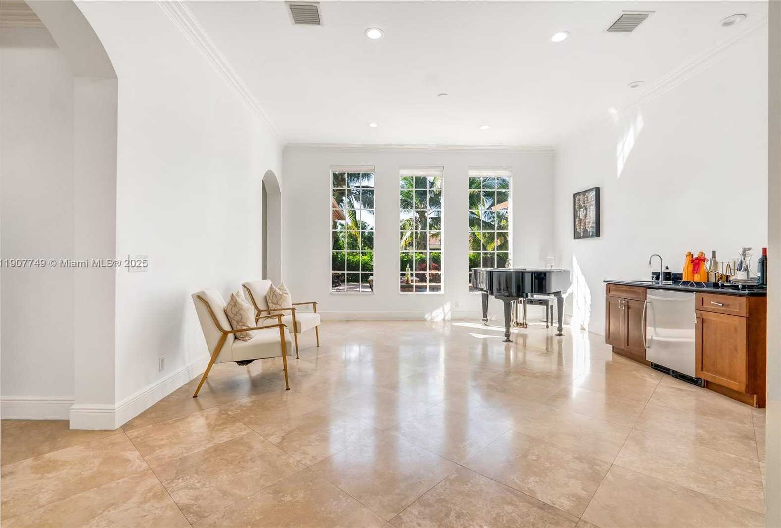 Small Image of 12008 NORTH WEST 69TH CT #12008, Parkland Number 47