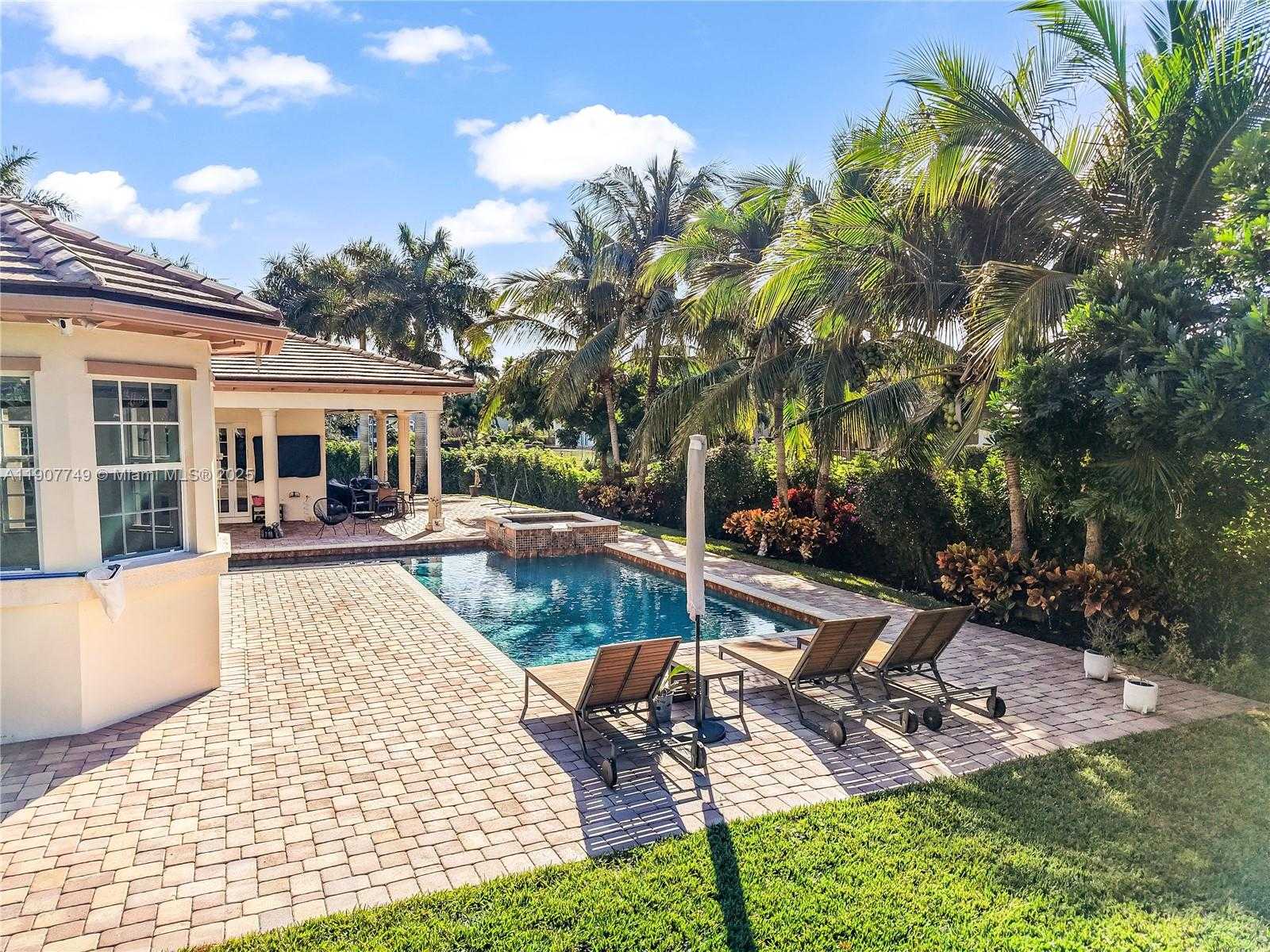 Small Image of 12008 NORTH WEST 69TH CT #12008, Parkland Number 6