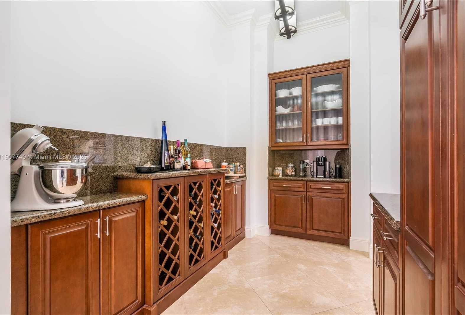 Small Image of 12008 NORTH WEST 69TH CT #12008, Parkland Number 70