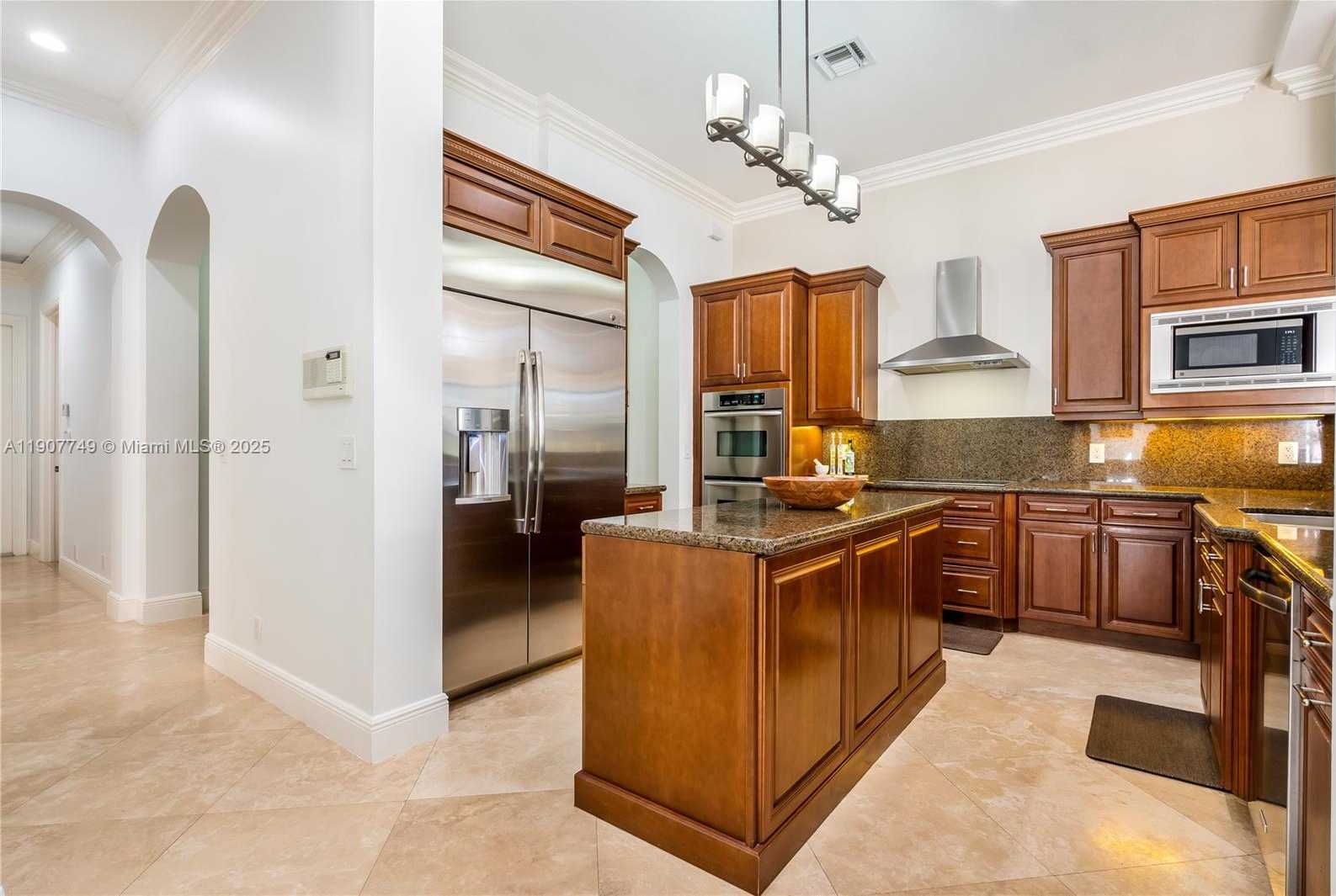 Small Image of 12008 NORTH WEST 69TH CT #12008, Parkland Number 74