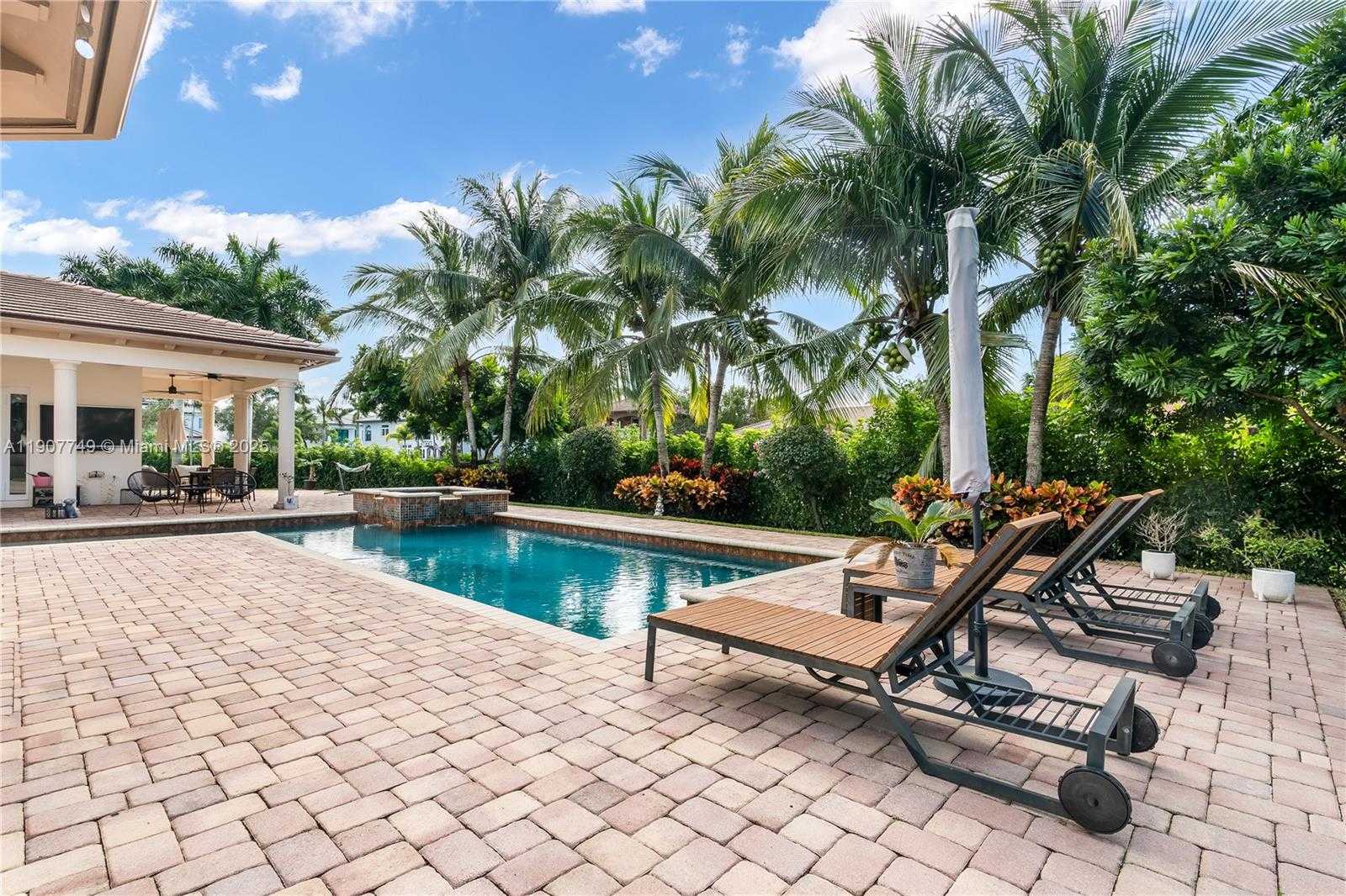 Small Image of 12008 NORTH WEST 69TH CT #12008, Parkland Number 88