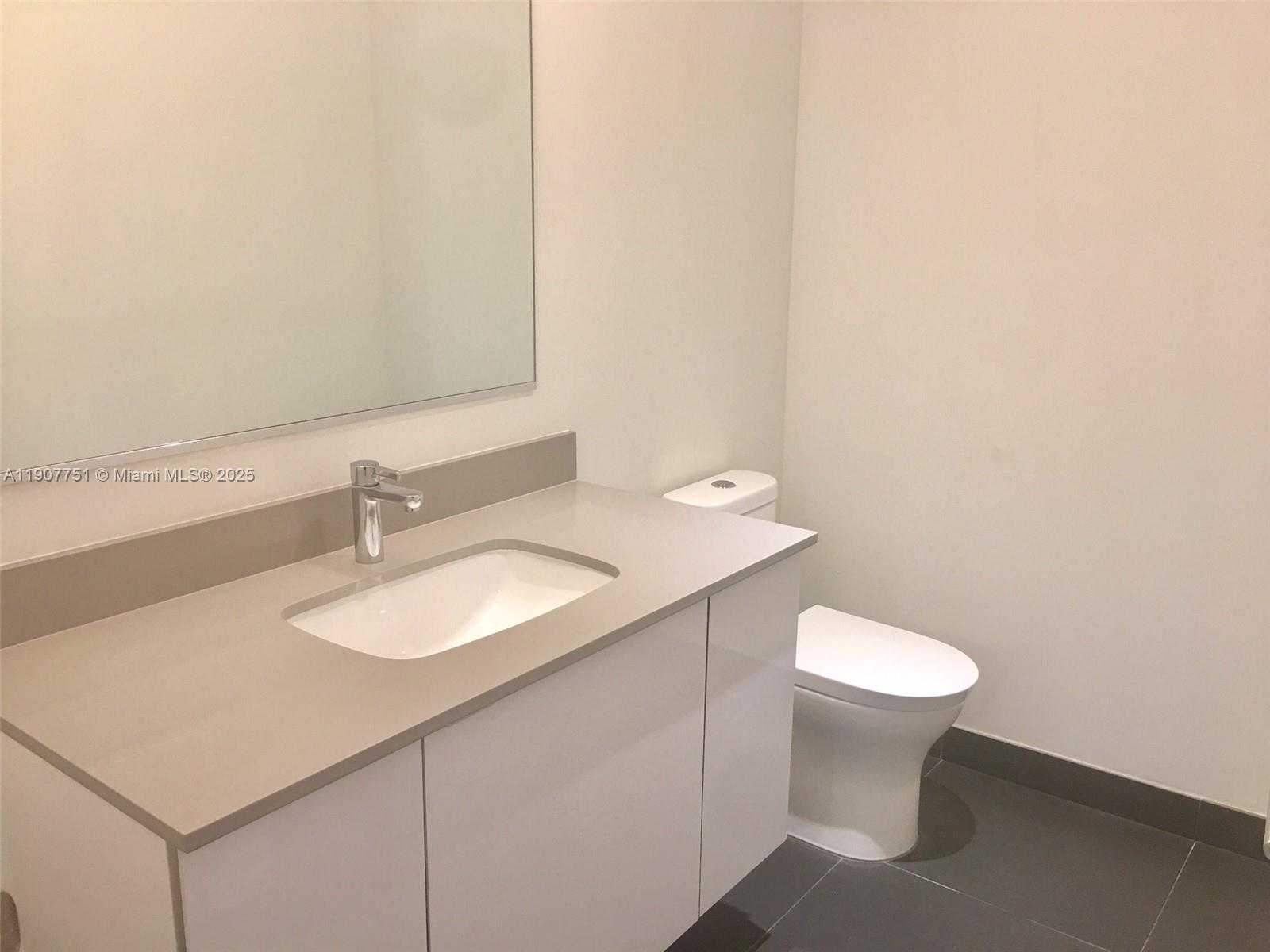 Small Image of 1600 NORTH EAST 1 #1005, Miami Number 10