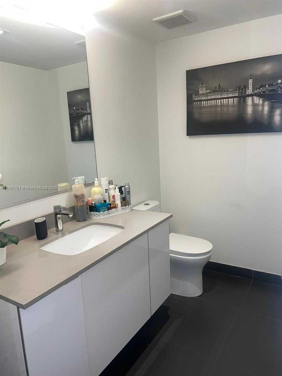 Small Image of 1600 NORTH EAST 1ST AVE #3012, Miami Number 11