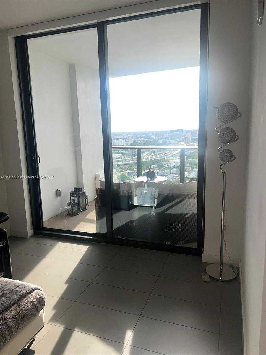 Small Image of 1600 NORTH EAST 1ST AVE #3012, Miami Number 16