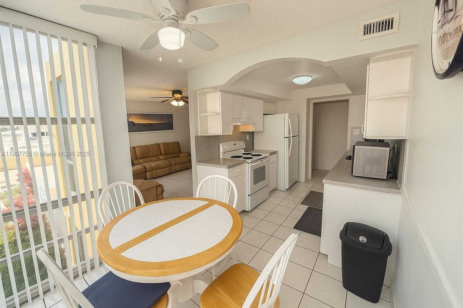 Small Image of 200 172ND ST #201, Sunny Isles Beach Number 3