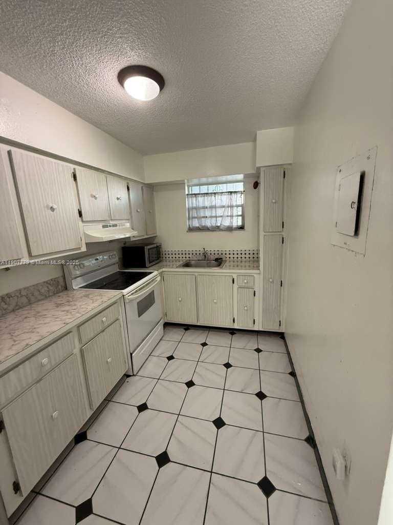 Small Image of 2498 SOUTH WEST 17TH AVE #4311, Miami Number 2