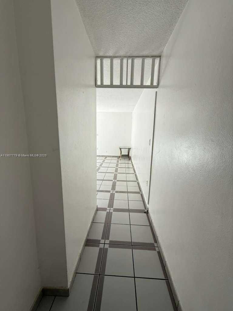 Small Image of 2498 SOUTH WEST 17TH AVE #4311, Miami Number 3